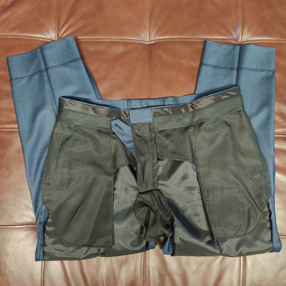 Calvin Klein suit size 44S - Picture 2 of 11